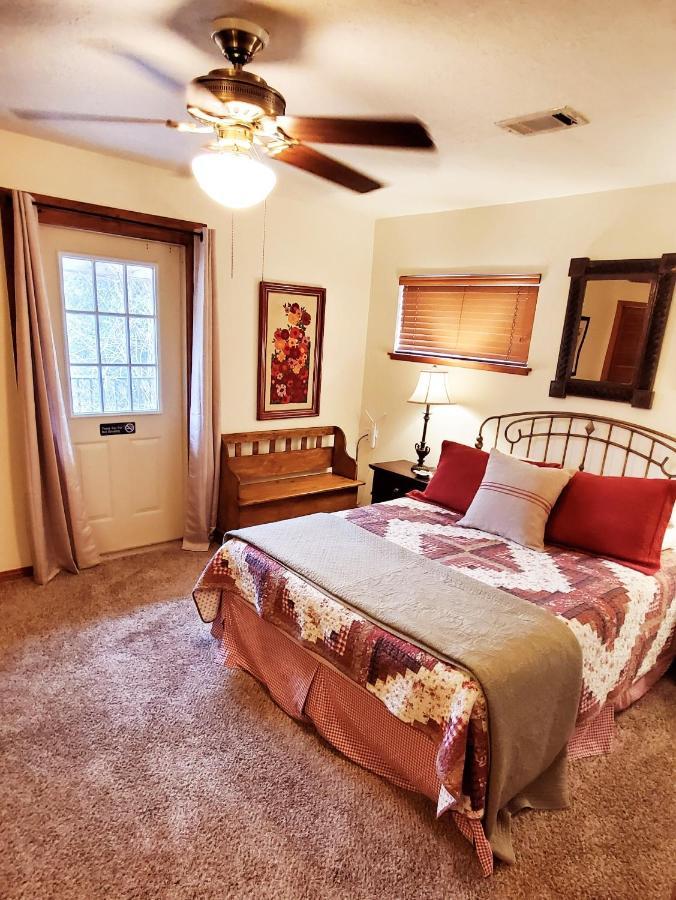 Barons Creekside Resort Fredericksburg Exteriér fotografie